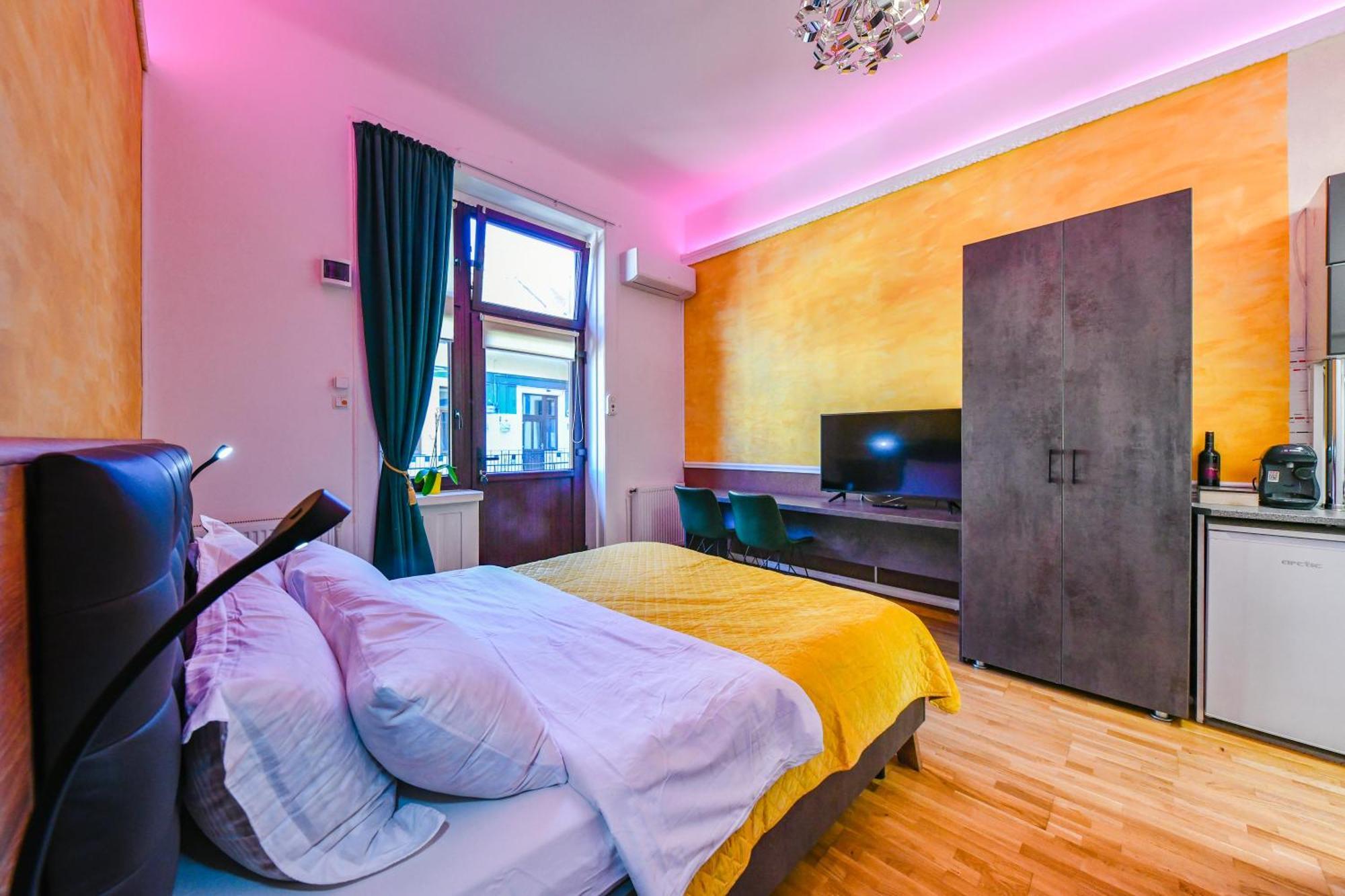 Carpe Diem Cluj Luaran gambar