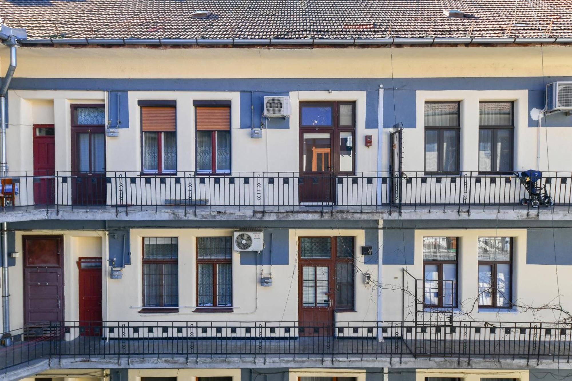 Carpe Diem Cluj Luaran gambar